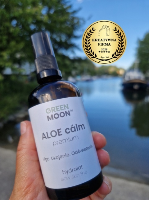 GREEN MOON® ALOE calm premium – hydrolat z aloesu w szklanej butelce z atomizerem