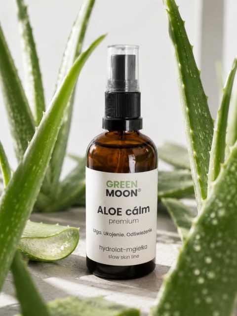 ALOE cálm premium GREEN MOON® – hydrolat aloesowy odświeżający skórę po aktywnym dniu, trekkingu i aktywności