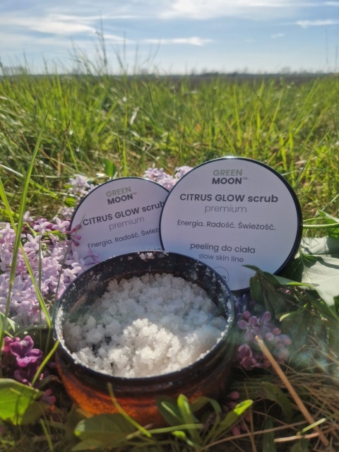 GREEN MOON® CITRUS GLOW scrub premium – cytrusowy peeling cukrowy do ciała