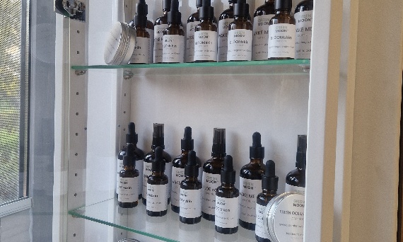 Dlaczego klientki luksusowych salonów wybierają naturalne rytuały slow beauty? 🌿