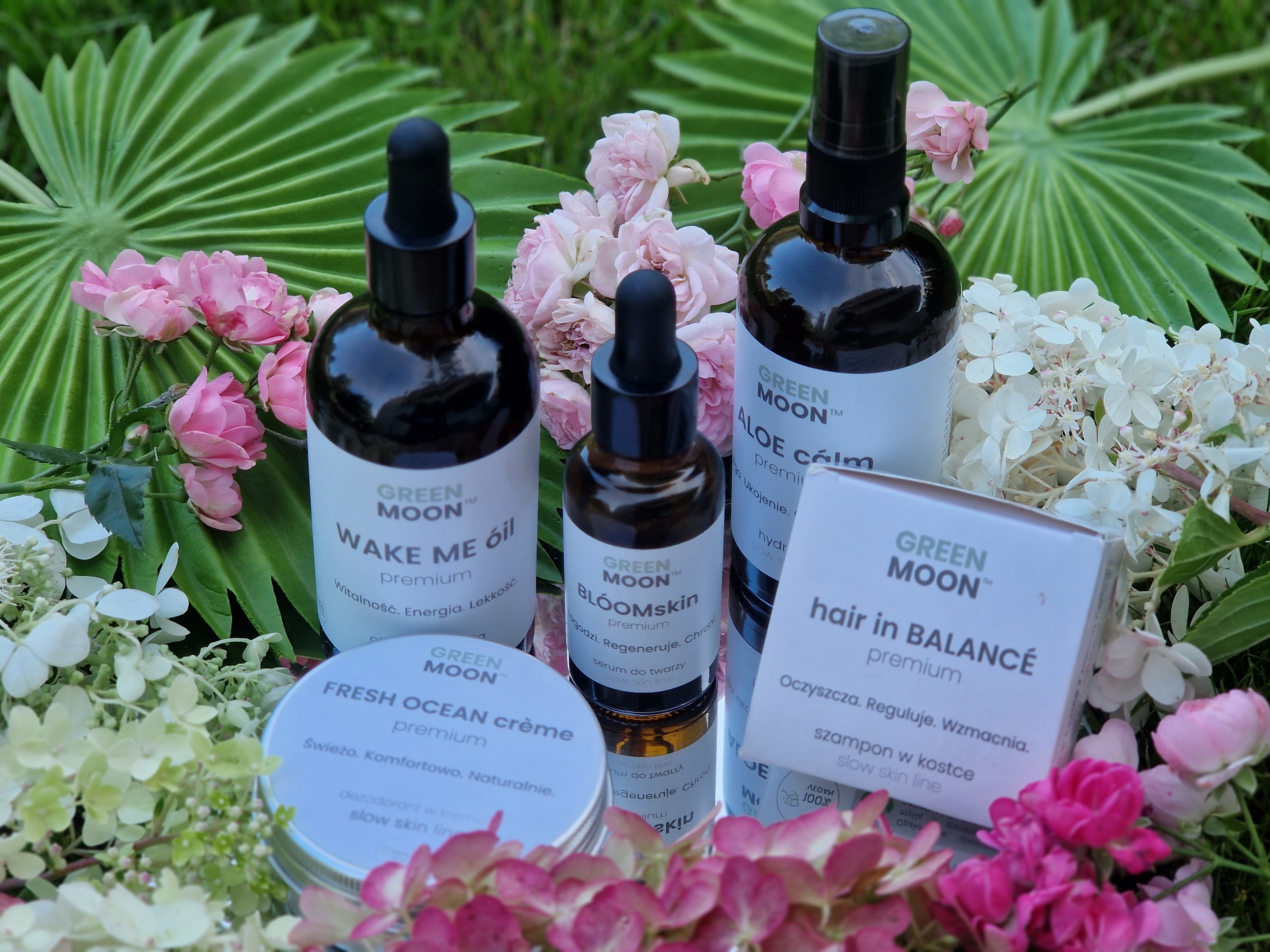 Pierwsze pięć kosmetyków GREEN MOON®. Fundament marki 🌿