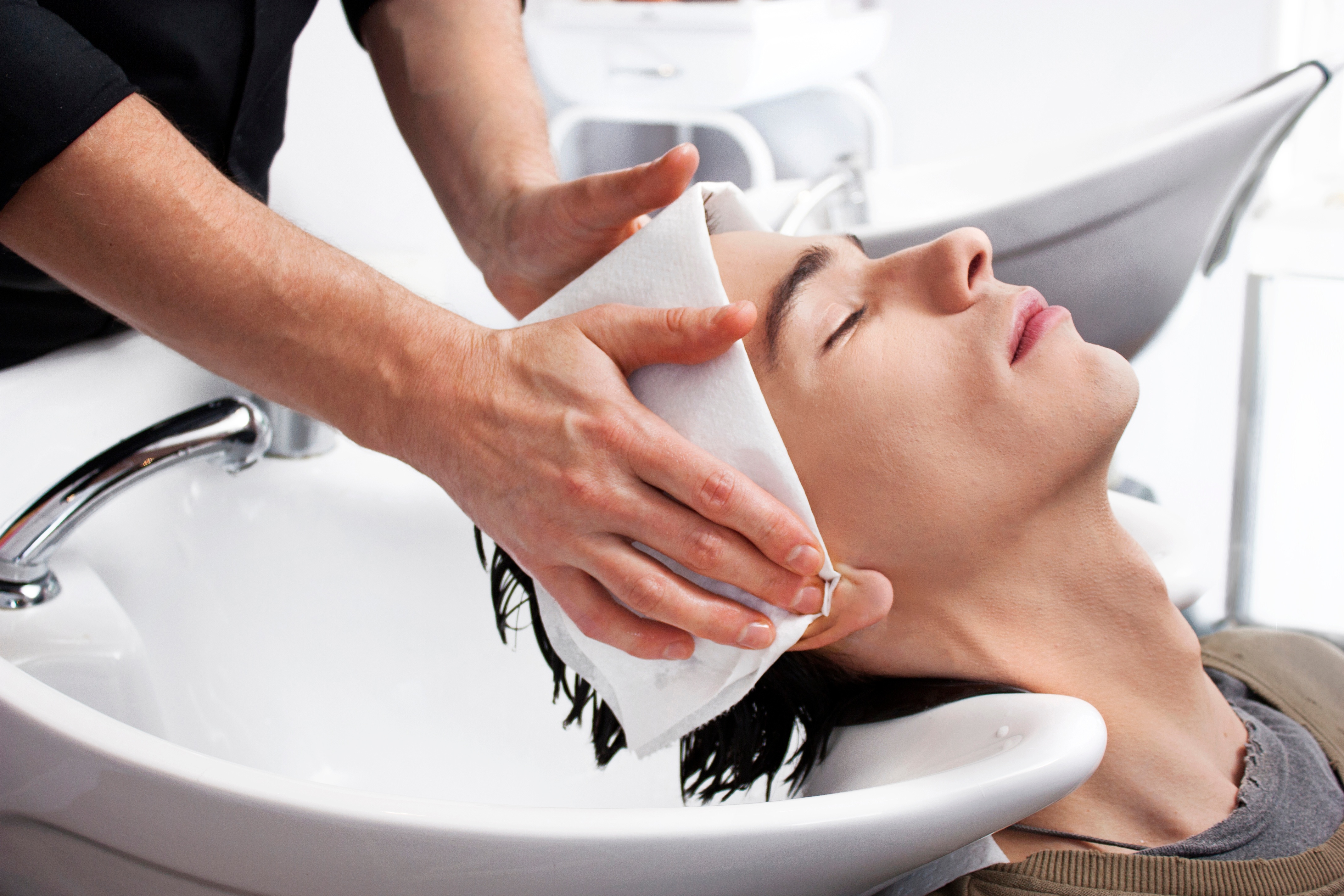 Kosmetyki premium dla Twojego salonu - profesjonalna współpraca z GREEN MOON®