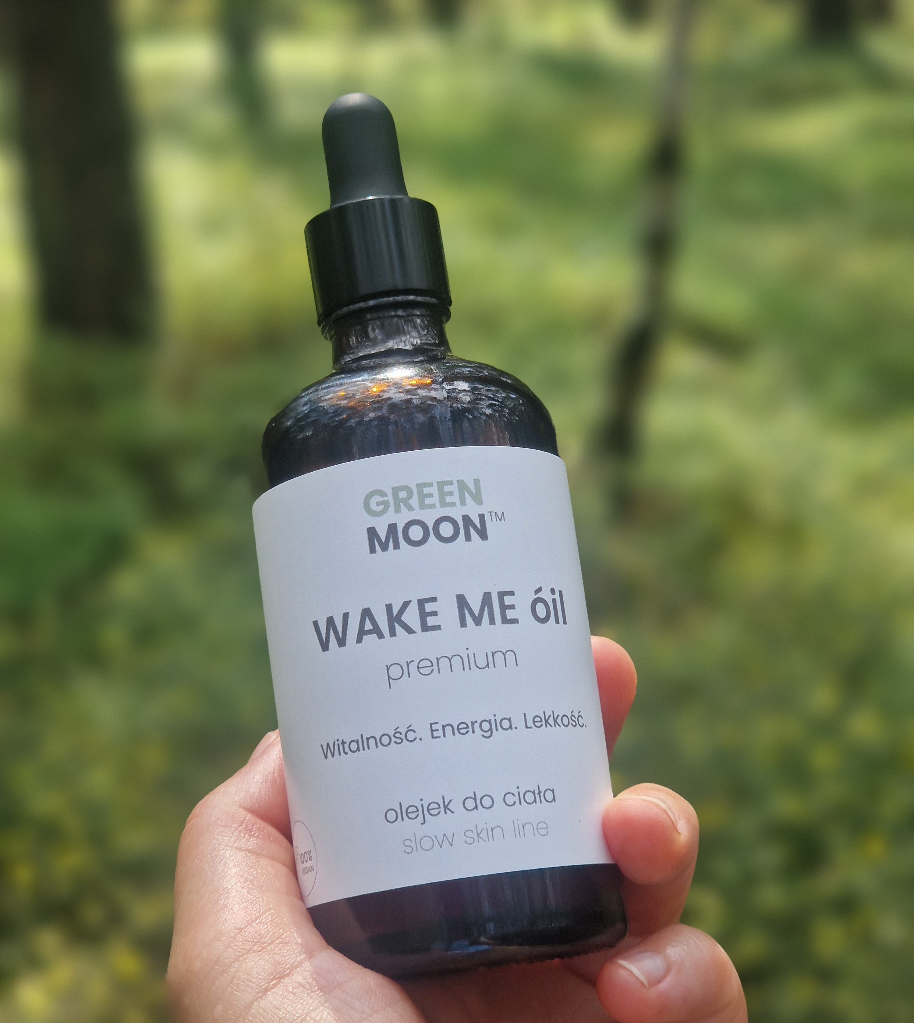 Jak stosować olejek do ciała, żeby skóra była miękka i nawilżona? 🌿